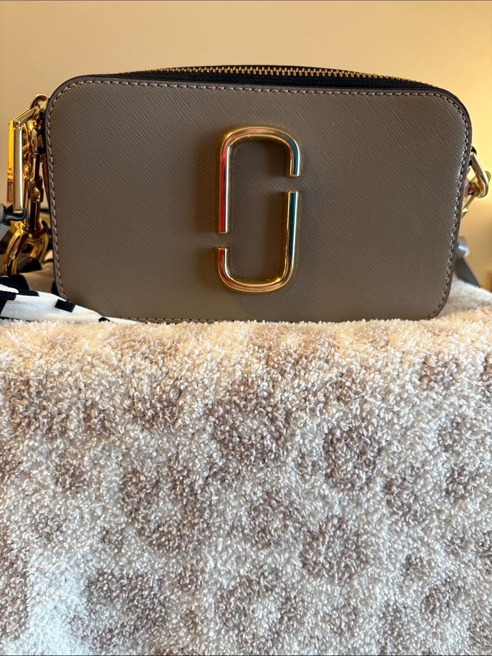 Marc Jacobs Snapshot Camera Bag - French Grey/Multi w/gold hardware & dust bag. - Picture 2 of 10